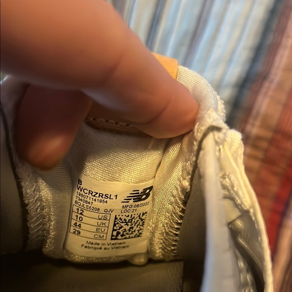New Balance White Sneakers - Picture 3 of 6